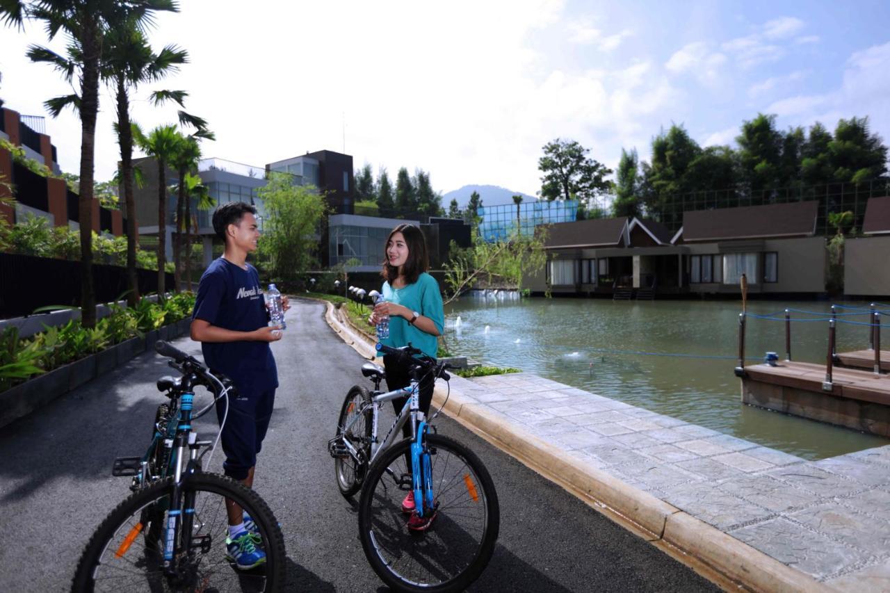 Aston Sentul Lake Resort & Conference Center Bogor Buitenkant foto