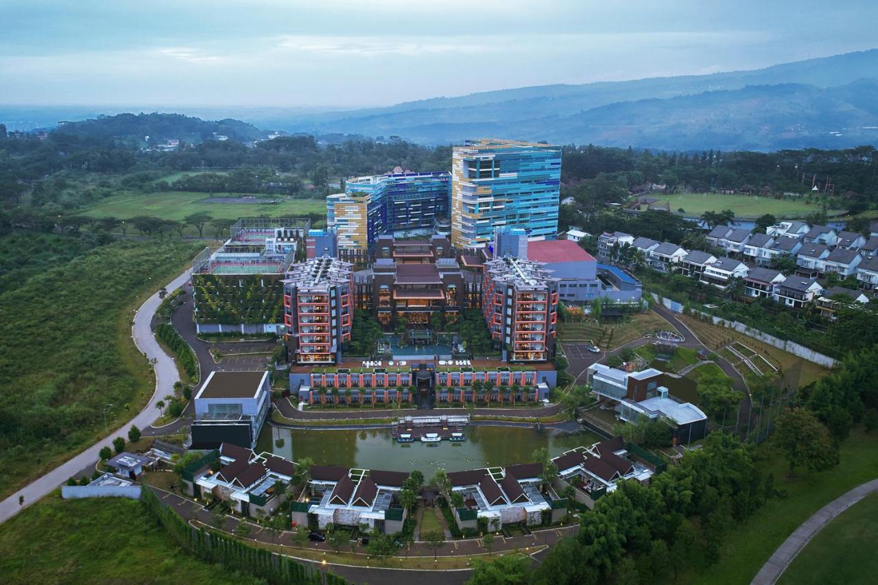 Aston Sentul Lake Resort & Conference Center Bogor Buitenkant foto